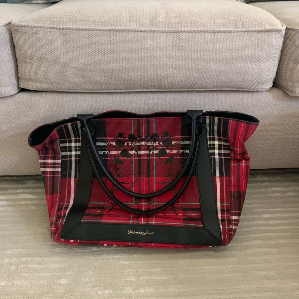 Victoria’s Secret tote bag
